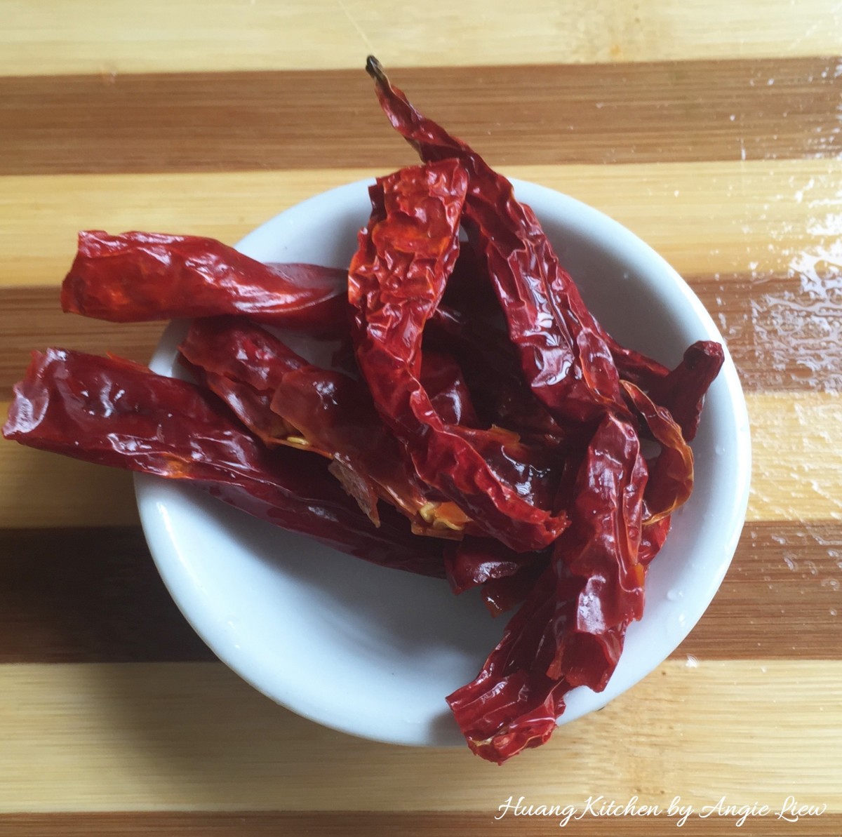 Spicy Sour Mustard Greens - soak deseed dried chillies