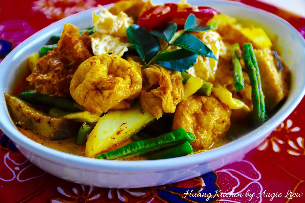 Homestyle Vegetarian Curry