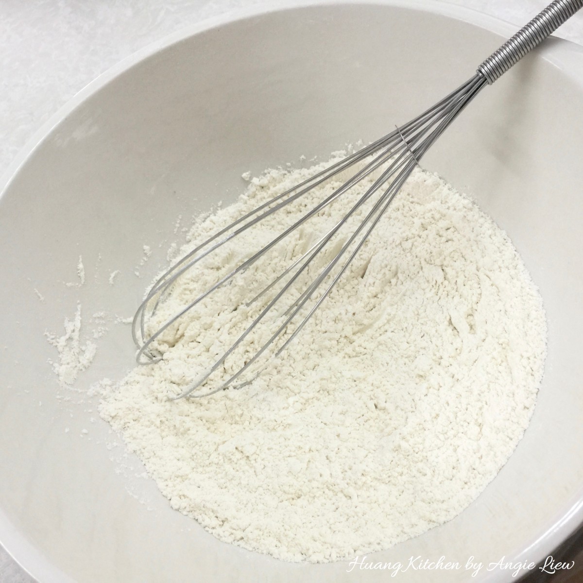 Christmas Mince Pies Recipe - whisk flour