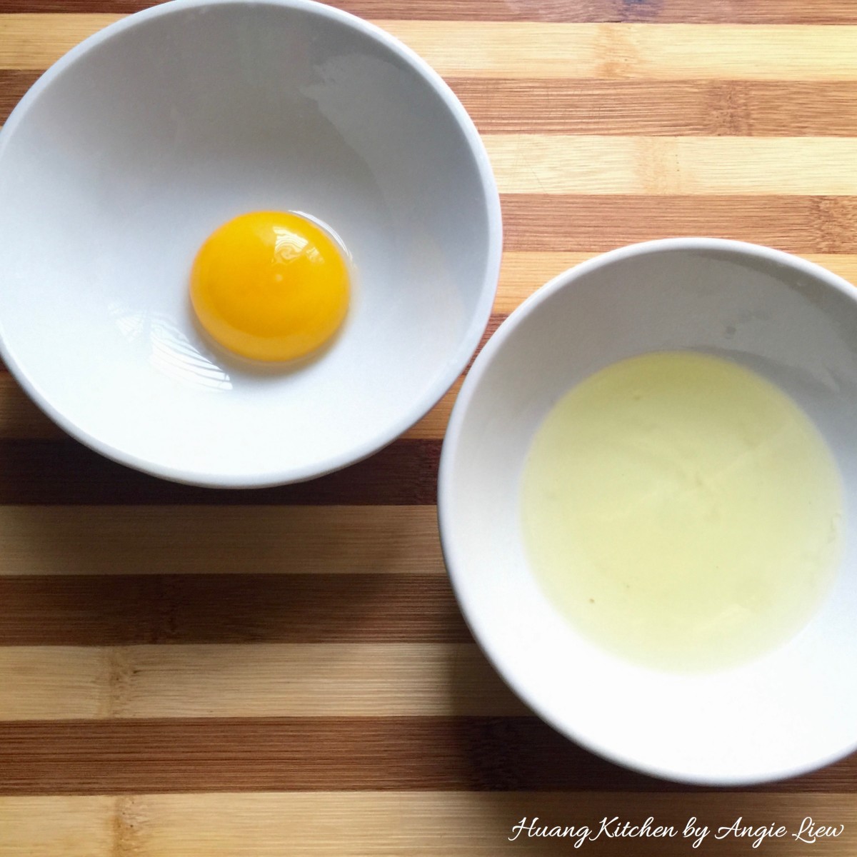 Christmas Thumbprint Cookies Recipe - separate yolk