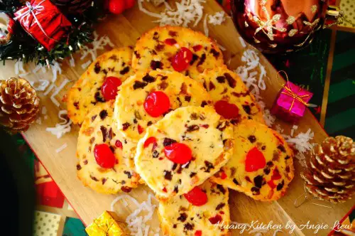 Christmas Fruitcake Cookies