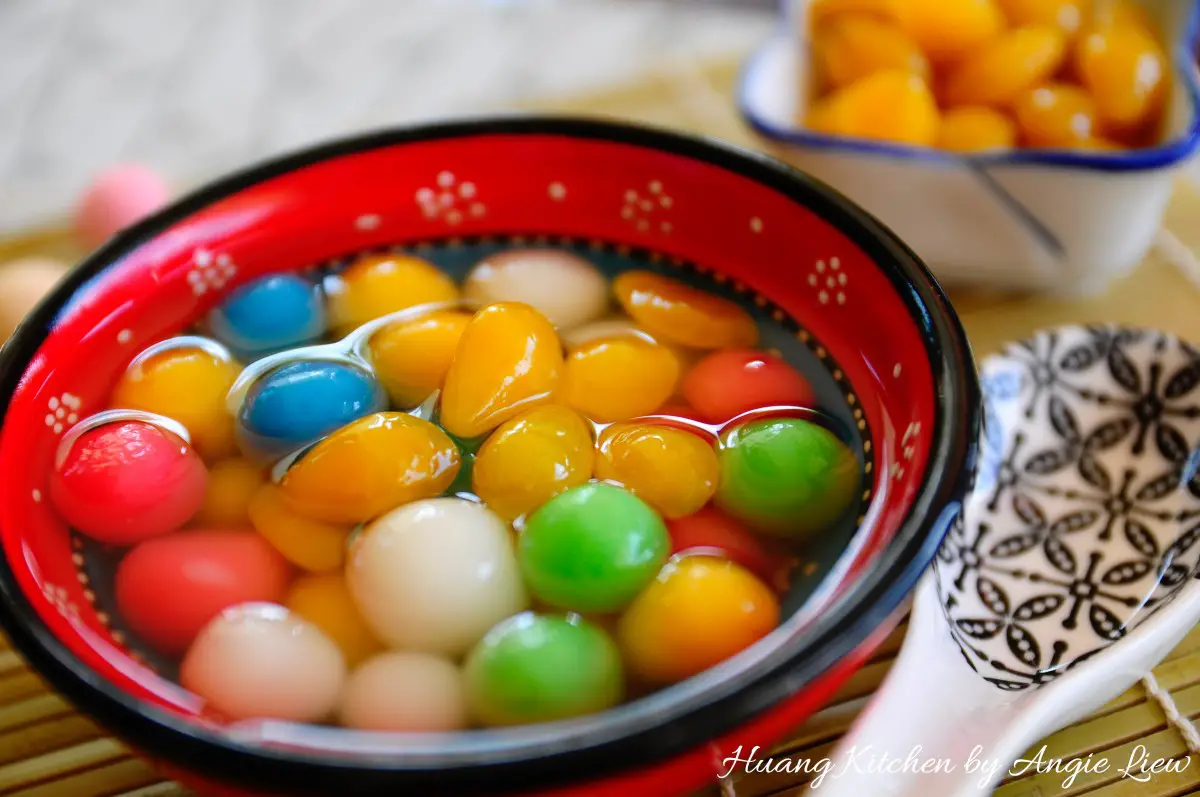Sweet Glutinous Rice Balls Recipe (Tang Yuan) - serve with gingko nuts