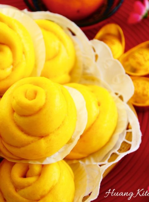 Steamed Pumpkin Flower Rolls Recipe - Featured Photo