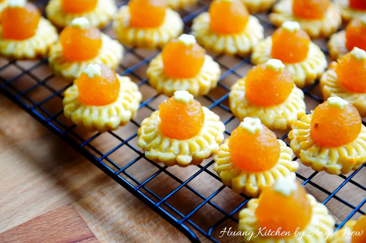 Flower Blossom Pineapple Tarts Recipe 花朵黄梨塔 Huang Kitchen