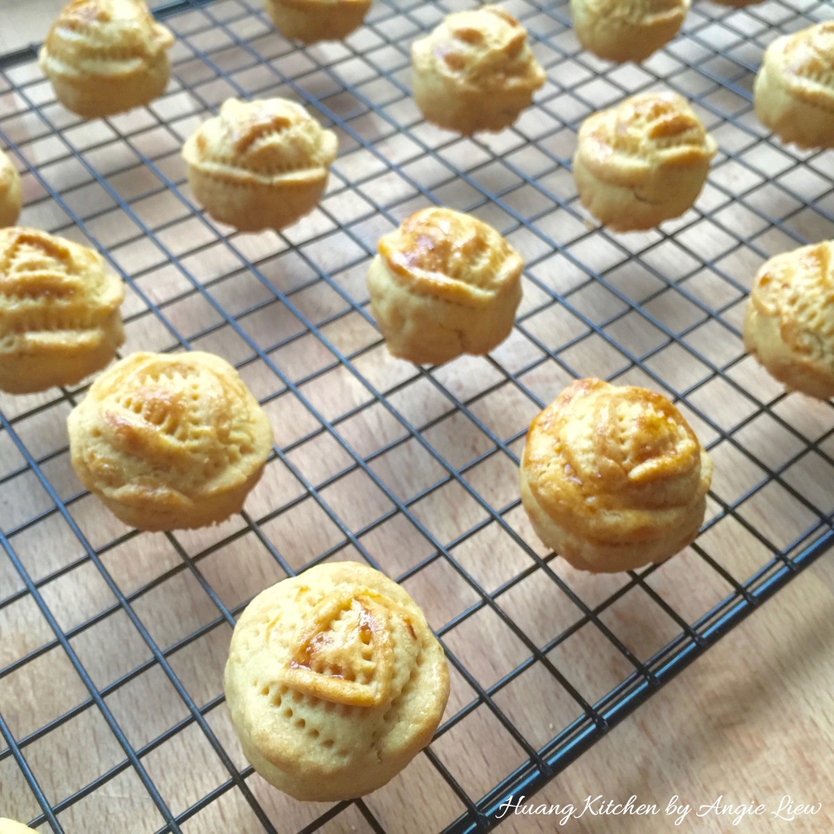 Rose Pineapple Tarts Recipe - cool completely