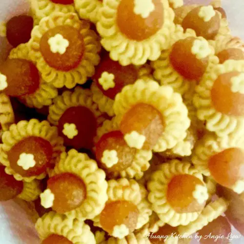 Flower Blossom Pineapple Tarts Recipe Feature Photo