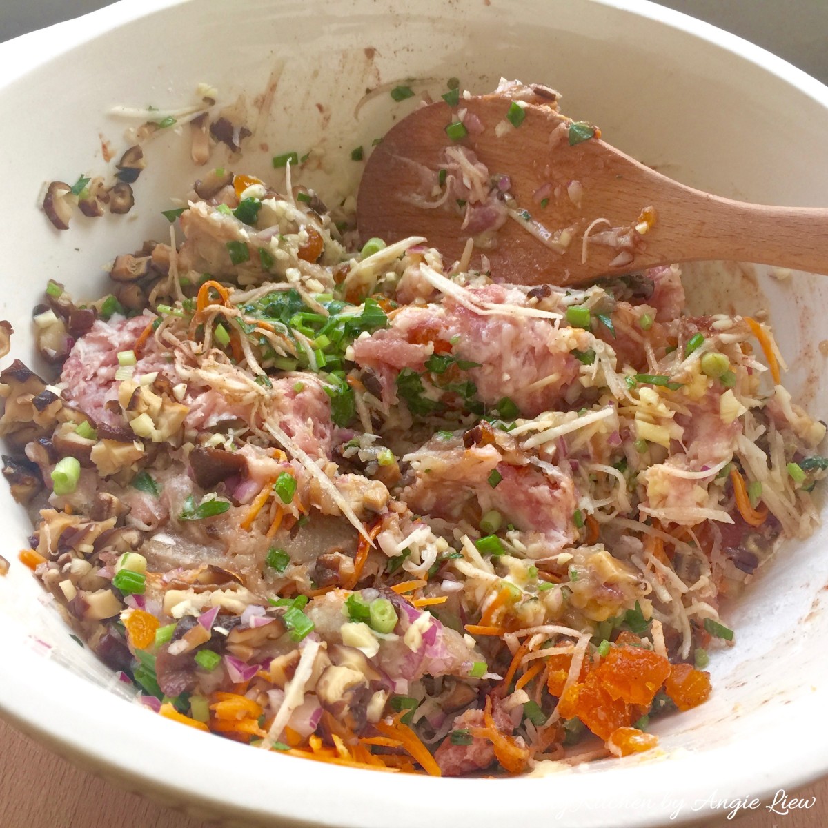 Chinese Meat Rolls Recipe (Loh Bak/Ngo Hiang) - mix together