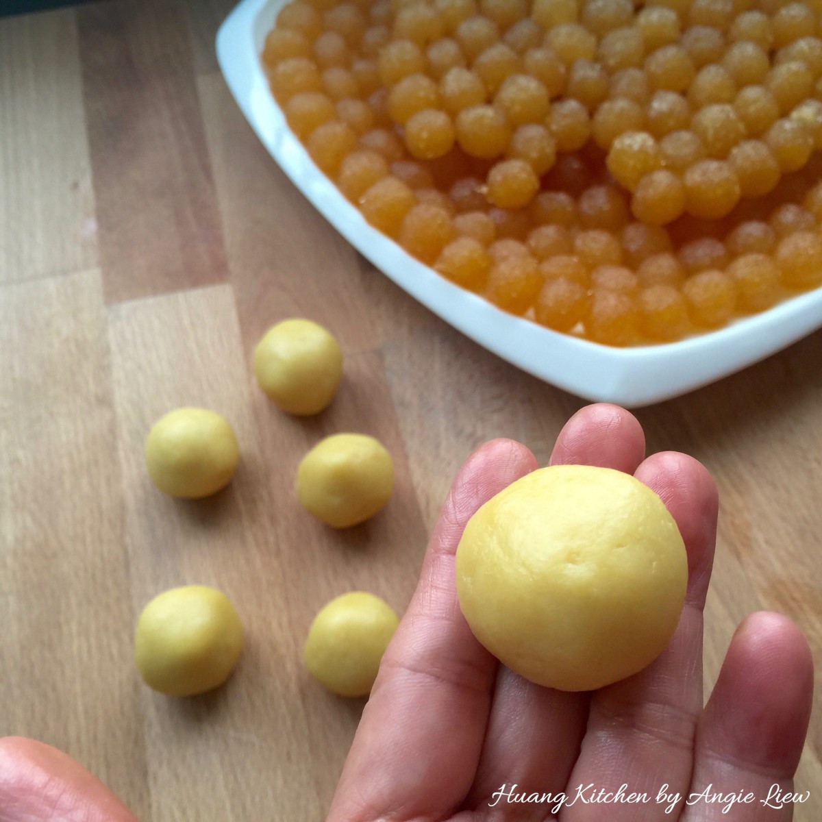 Rose Pineapple Tarts Recipe - seal