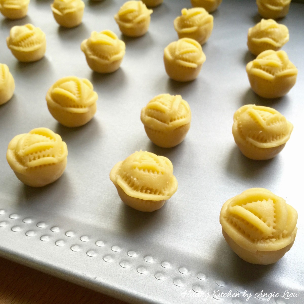 Rose Pineapple Tarts Recipe - baking tray