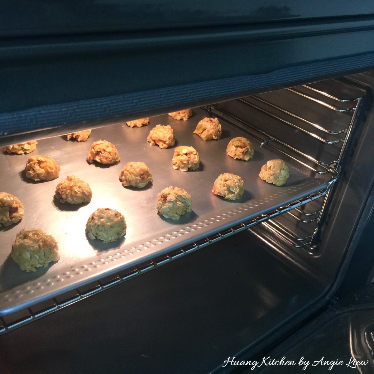 Oatmeal Raisin Cookies 燕麦葡萄干饼干 - bake cookies