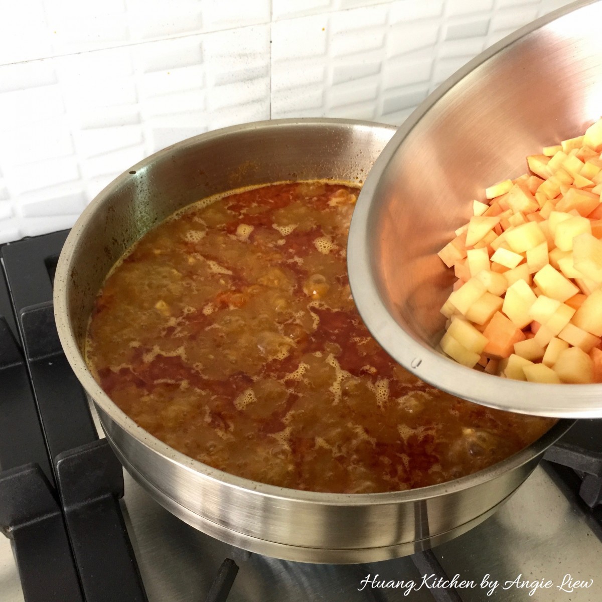 Spiral Curry Puffs - add potatoes