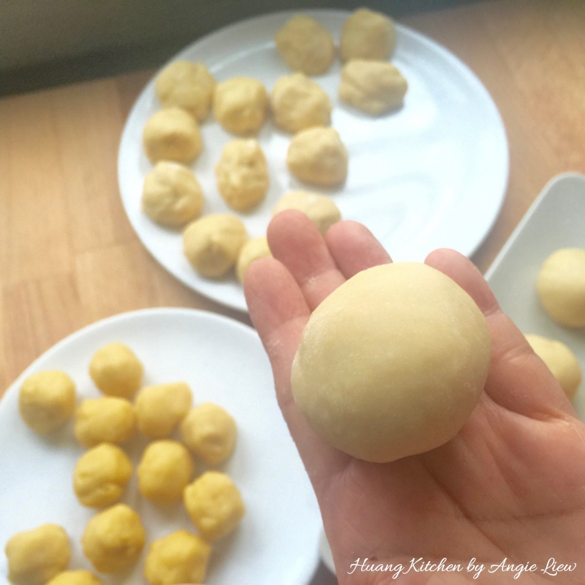 Spiral Curry Puffs recipe - roll dough