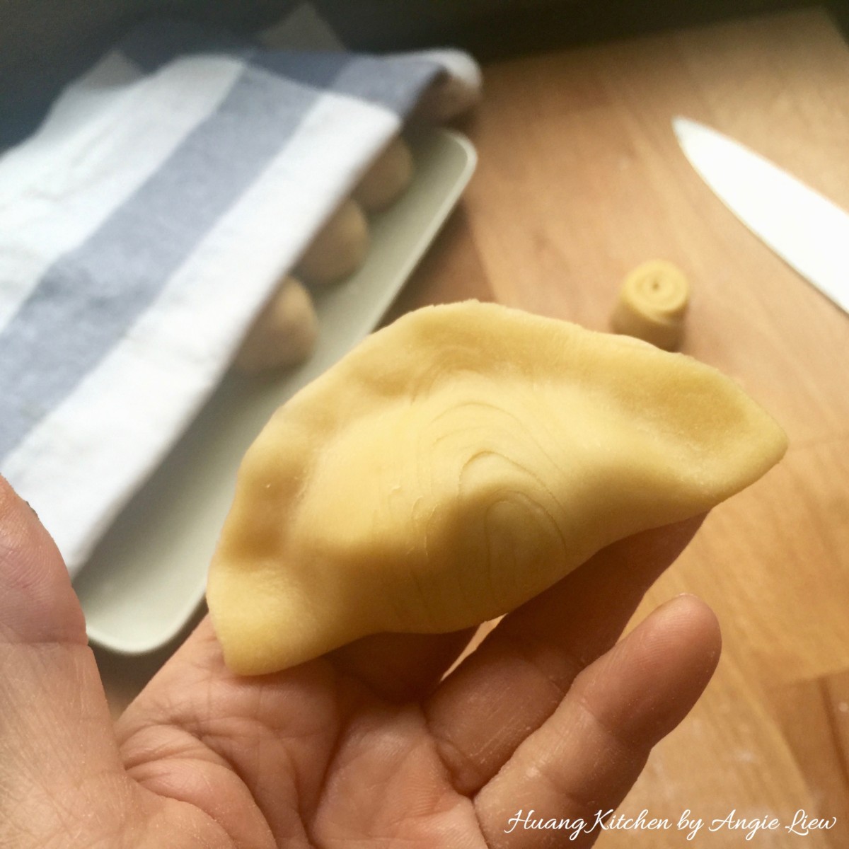 Spiral Curry Puffs recipe - pinch dough edges to seal