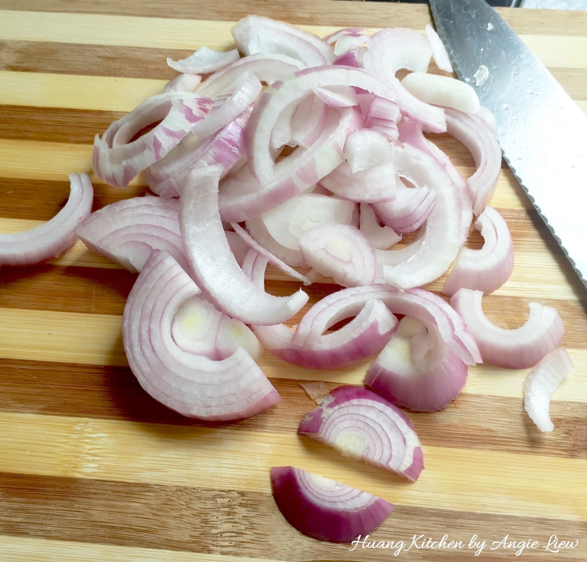 Nasi Lemak Sambal Recipe - slice onion rings