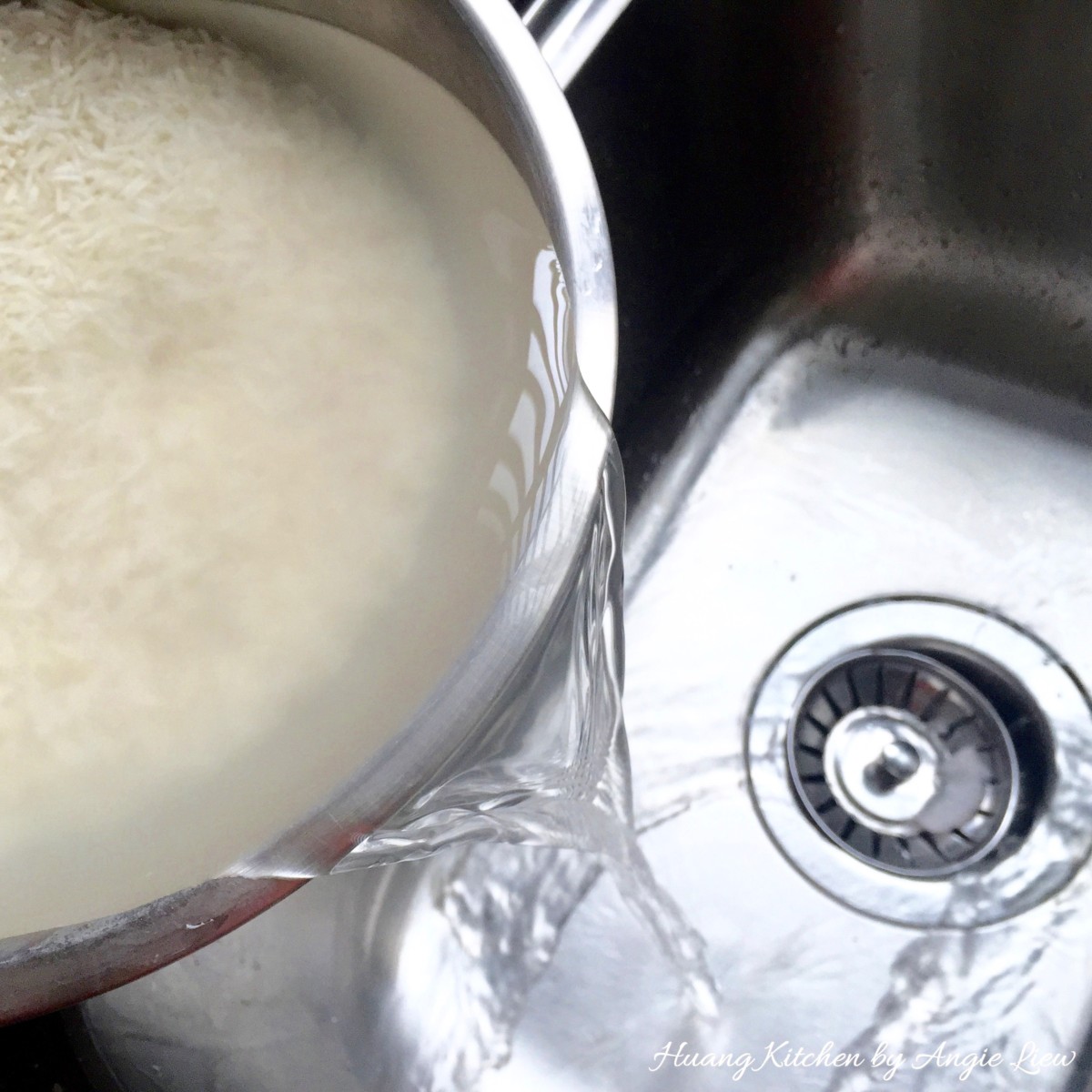 Nasi Lemak Recipe (Coconut Milk Steamed Rice) - rinse rice