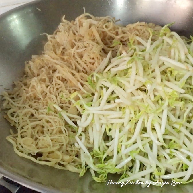 Add in beansprouts.