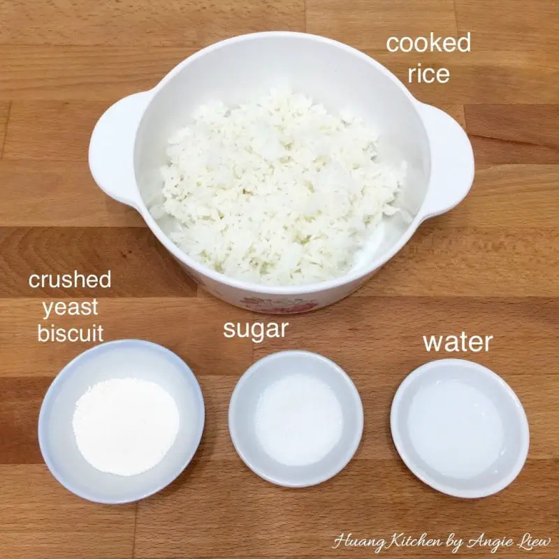 Prepare ingredients to ferment rice.