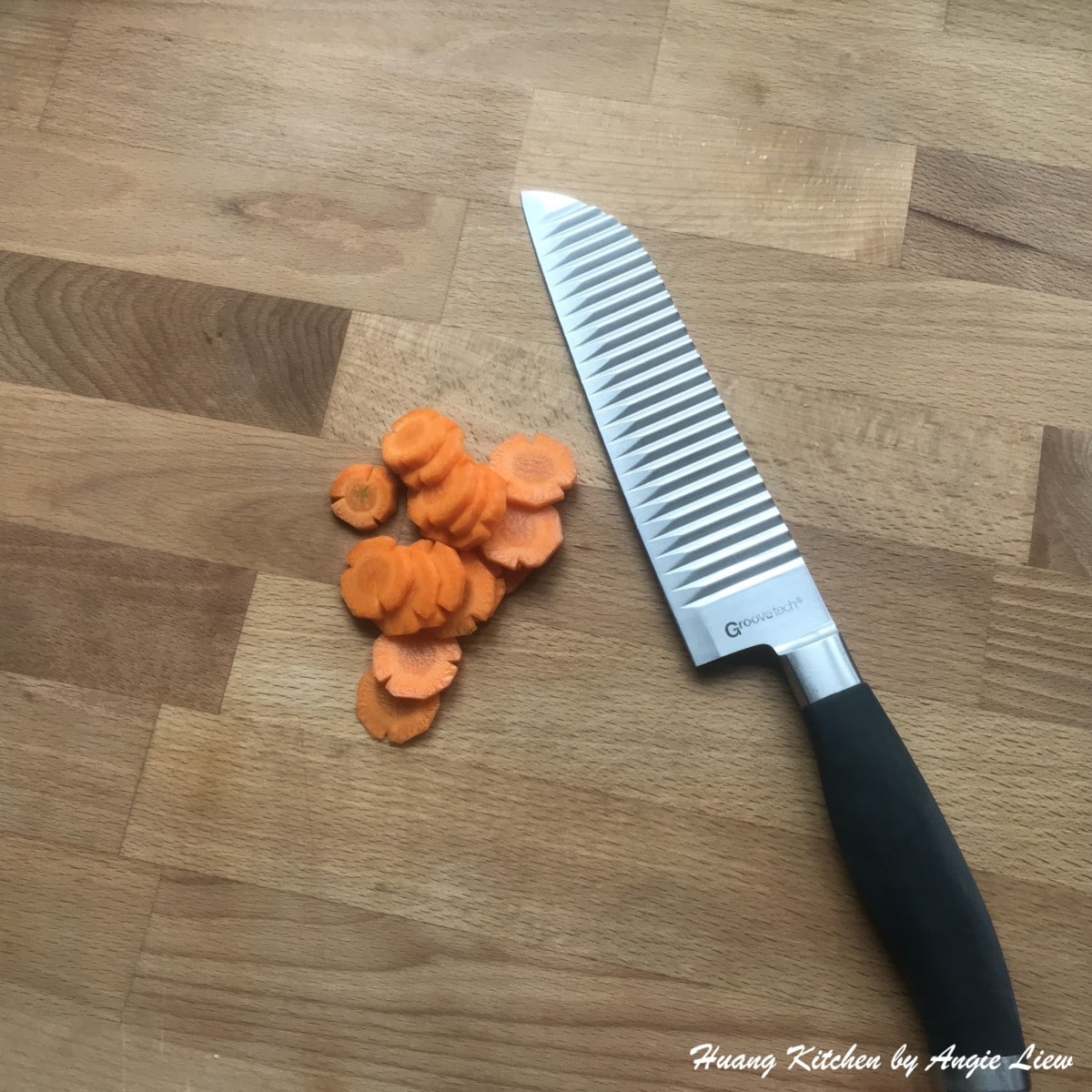 Cut carrot into florets