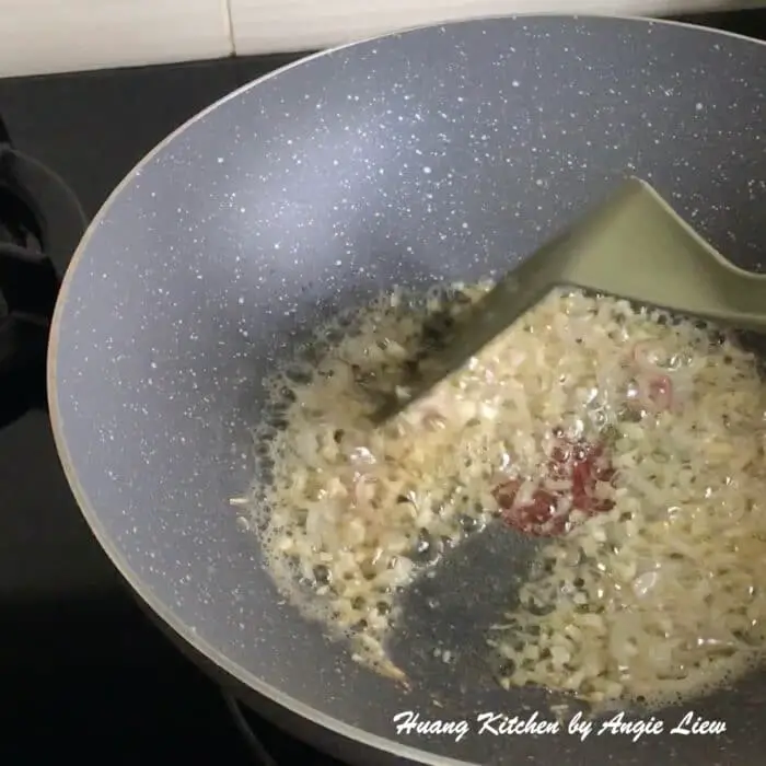 Sizzling Hot Plate Beancurd Recipe 铁板豆腐食谱 Huang Kitchen