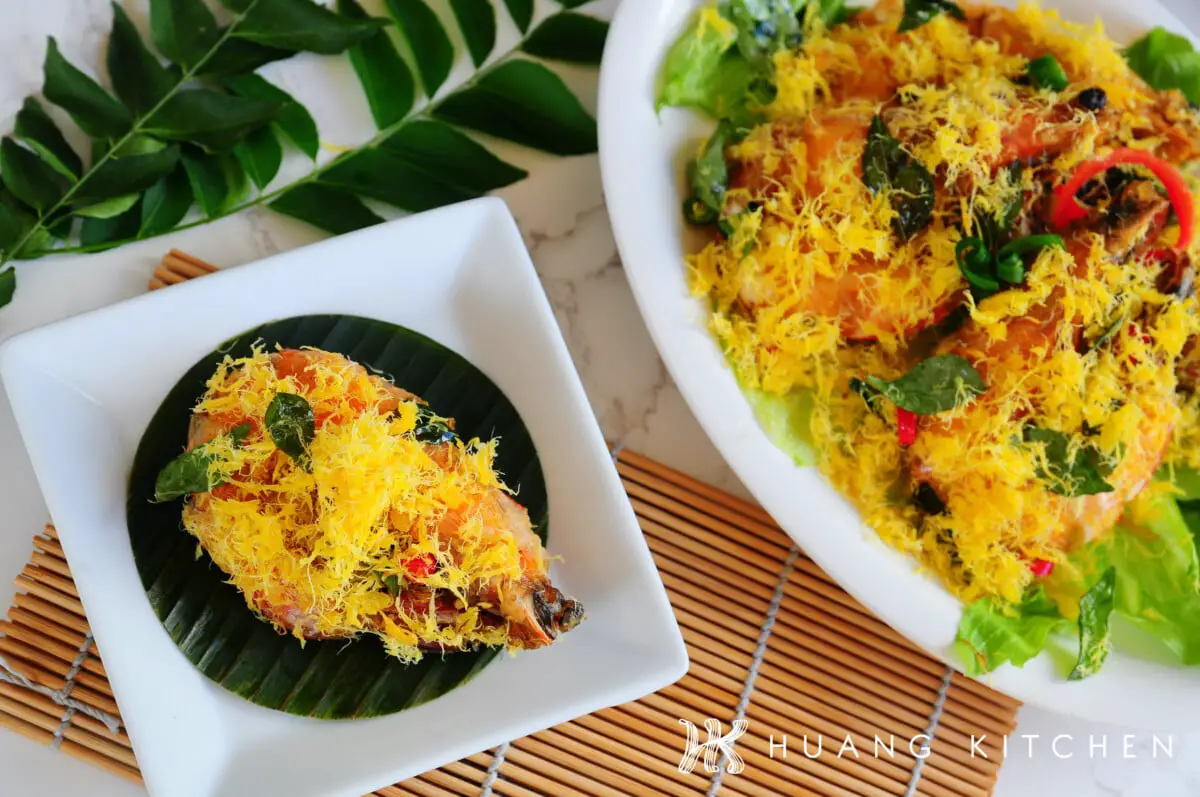 Butter Prawns with Egg Floss Recipe 蛋丝奶油虾食谱 Huang Kitchen