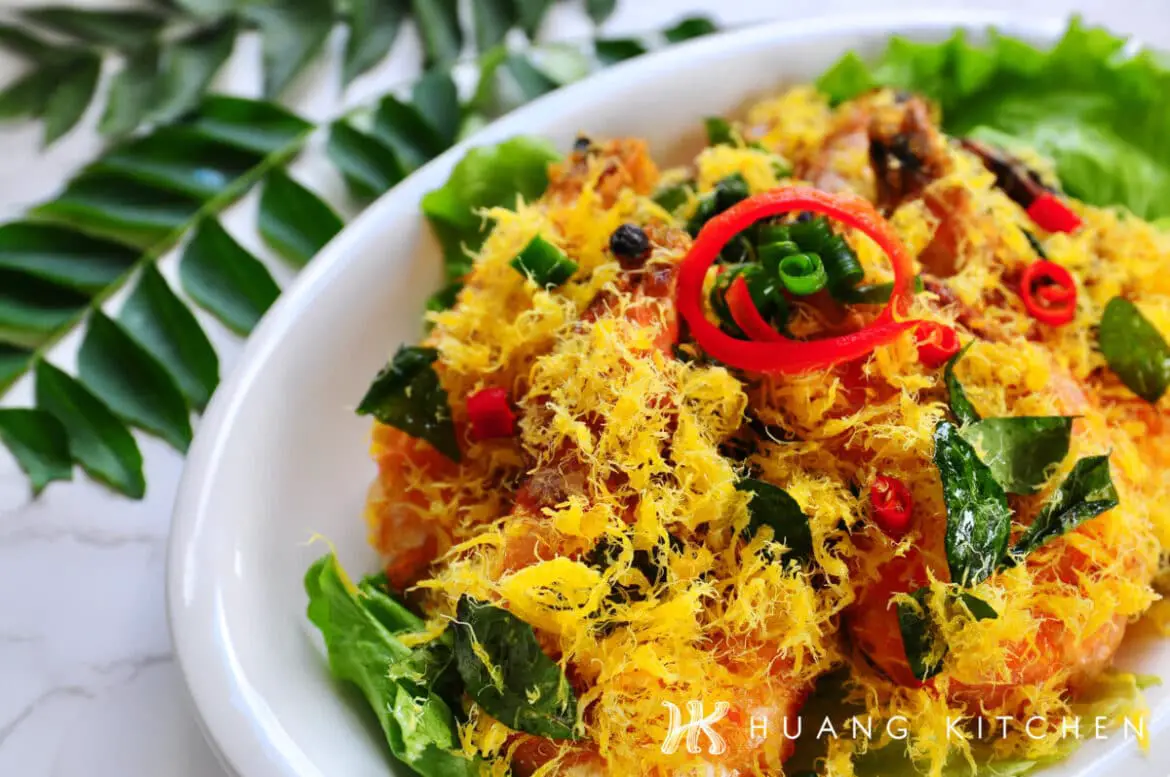 Butter Prawns with Egg Floss Recipe 蛋丝奶油虾食谱 Huang Kitchen