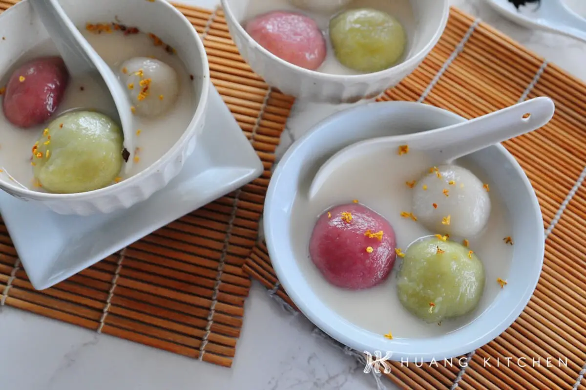 Sweet Peanut Butter Glutinous Rice Balls Recipe 花生酱汤圆 | Huang Kitchen